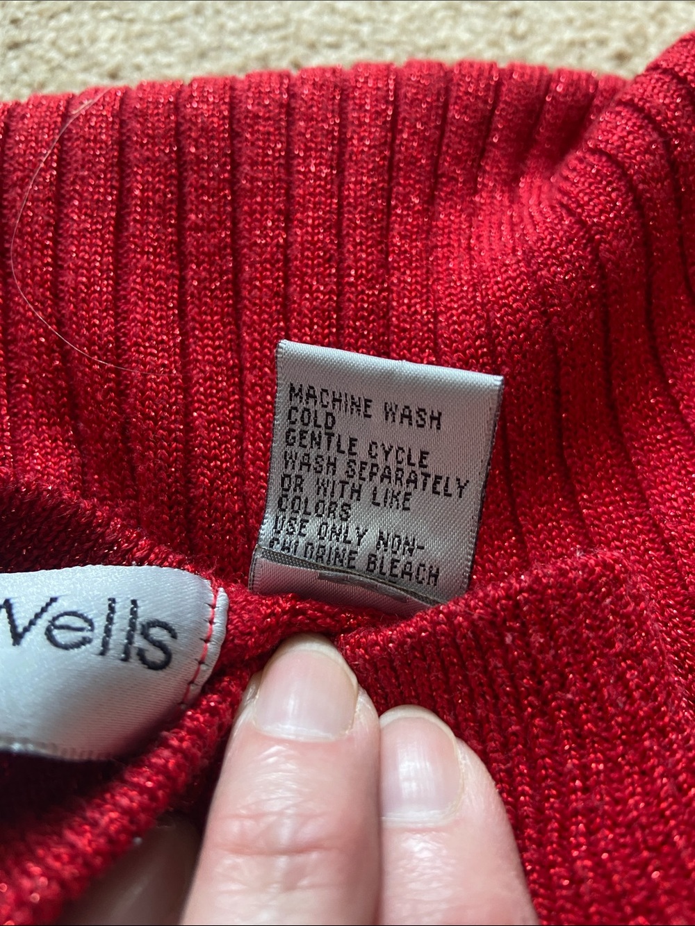 Women’s Red Short-Sleeve Ribbed Sweater - Picture 6 of 6